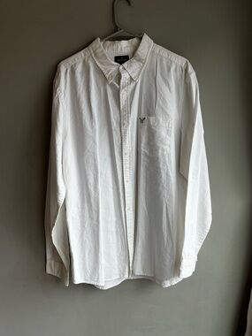 American Eagle Outfitters White Long-Sleeve Button-Down Shirt 100% Cotton